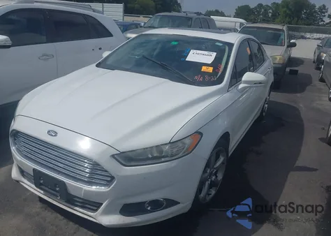 2013 Ford Fusion Se z USA, uszkodzony, nr VIN 3FA6P0HR1DR109877